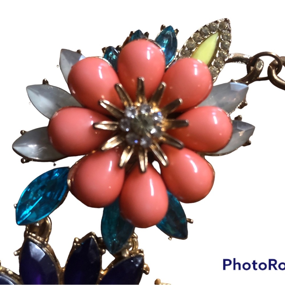 Spring Flower Statement Necklace - Picture 2 of 5